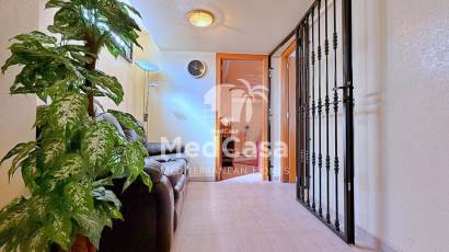 Segunda mano - Villa -
Orihuela Costa