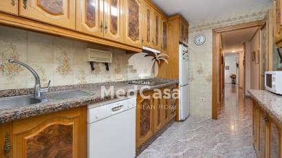 Resale - Apartment -
Guardamar del Segura - CENTRO