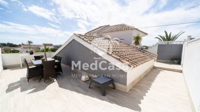 Wiederverkauf - Villa -
Torrevieja - El chaparral