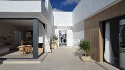 New Build - Villa -
Golf Altaona