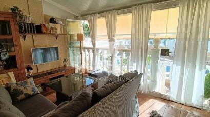 Resale - Townhouse -
Guardamar del Segura - Urbanizaciones
