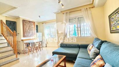 Wiederverkauf - Reihenhaus -
Orihuela Costa - Lomas de Cabo Roig