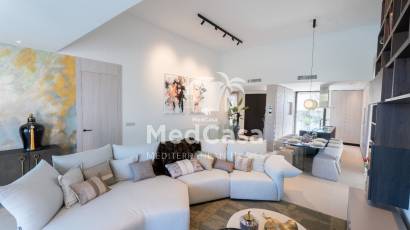 Neubau - Villa -
Golf La Finca