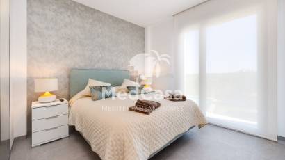 Wiederverkauf - Erdgeschosswohnung -
Golf Las Colinas