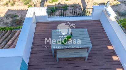 Resale - Corner Townhouse -
Balsicas