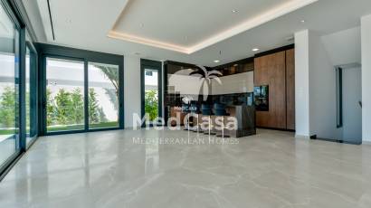 Obra nueva - Villa -
Finestrat