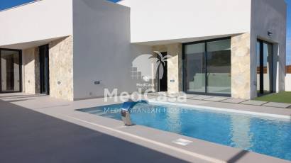 New Build - Semi detached  -
Bigastro