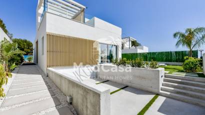 Obra nueva - Villa -
Finestrat