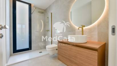 Obra nueva - Villa -
Finestrat