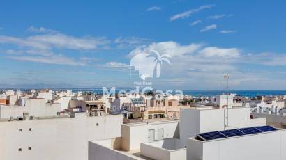 Resale - Apartment -
Guardamar del Segura - CENTRO