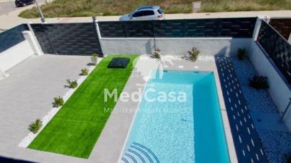 Obra nueva - Villa -
Aspe