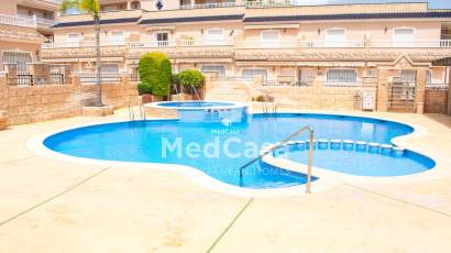 Resale - Townhouse -
Orihuela Costa - Los Dolses