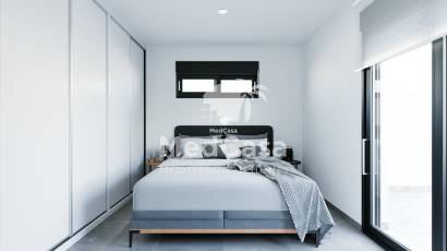 Obra nueva - Adosado -
Roldan