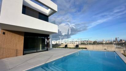 Obra nueva - Villa -
Finestrat