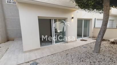 Wiederverkauf - Erdgeschosswohnung -
Torrevieja