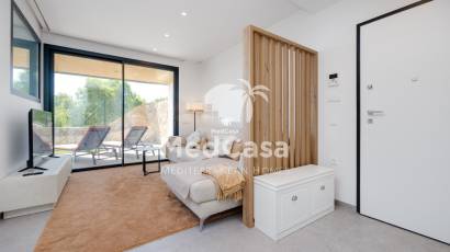 Wiederverkauf - Erdgeschosswohnung -
Golf Las Colinas