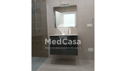 Obra nueva - Semi pareado -
Bigastro