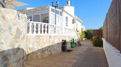 Wiederverkauf - Villa -
Torrevieja - San Luis
