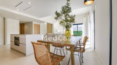 Obra nueva - Villa -
Finestrat