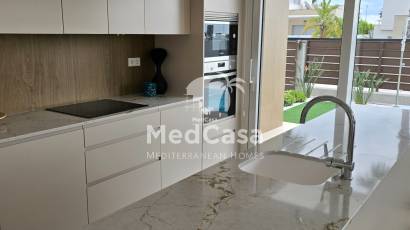 Obra nueva - Villa -
Golf Vistabella
