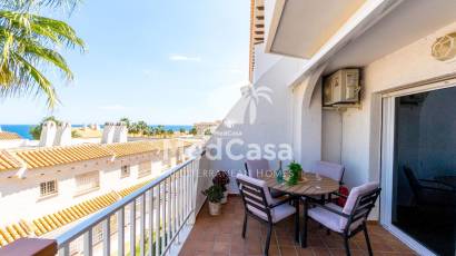 Resale - Townhouse -
Orihuela Costa - Campoamor