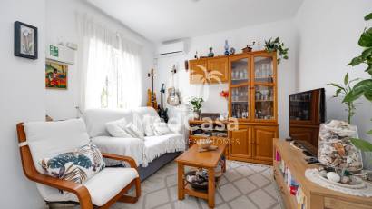 Segunda mano - Ático -
Orihuela Costa - Villamartín