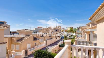 Segunda mano - Adosado -
Orihuela Costa - Los Altos