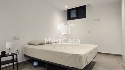 Resale - Semi detached  -
Dolores