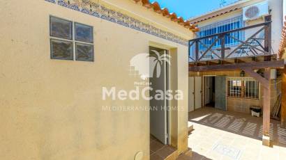 Wiederverkauf - Reihenhaus -
Los Balcones (Torrevieja)