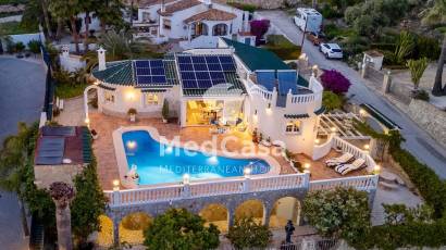 Wiederverkauf - Villa -
Moraira - Benimeit