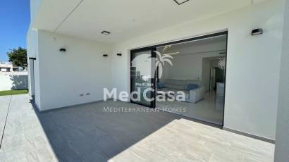 Neubau - Villa -
Rafal