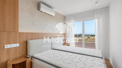 Wiederverkauf - Apartment -
Torrevieja - Punta prima