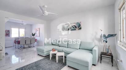 Resale - Townhouse -
Benijofar - Monte Azul