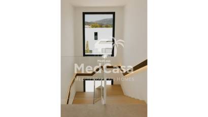 Obra nueva - Villa -
Polop de La Marina