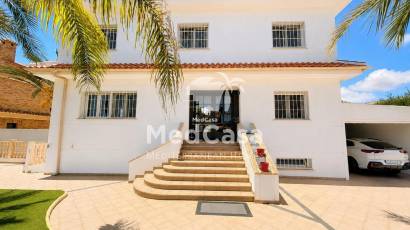 Wiederverkauf - Villa -
Dehesa de campoamor - Campoamor