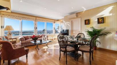 Segunda mano - Apartamento -
Torrevieja - Centro - Muelle Pesquero