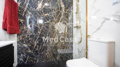 Resale - Apartment -
Torrevieja