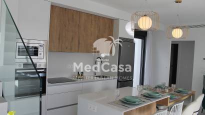 Obra nueva - Villa -
Roldan
