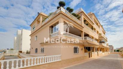 Resale - Ground floor apartment -
Orihuela Costa - Los dolses