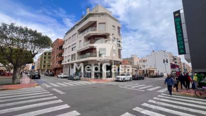 Wiederverkauf - Apartment -
Guardamar del Segura