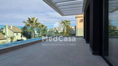 Neubau - Penthousewohnung -
Golf La Finca