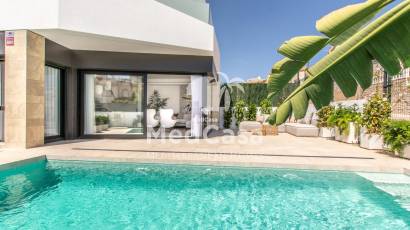 Neubau - Villa -
Orihuela Costa