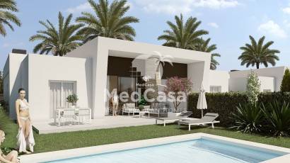 Obra nueva - Semi pareado -
Golf La Finca