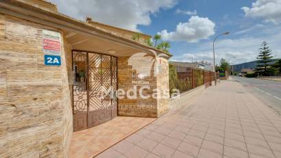 Resale - Villa -
Orihuela Costa - Hurchillo