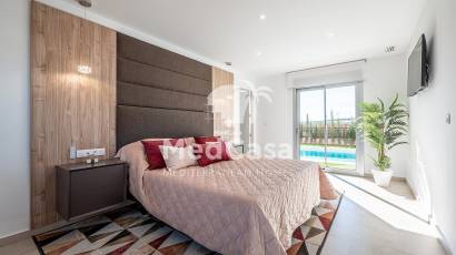 Neubau - Villa -
Golf La Finca