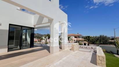 Obra nueva - Villa -
Benissa