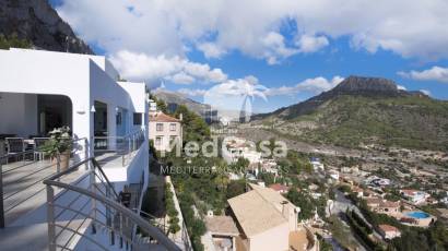 Resale - Villa -
Calpe - Maryvilla