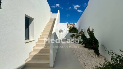 Obra nueva - Villa -
Benijofar