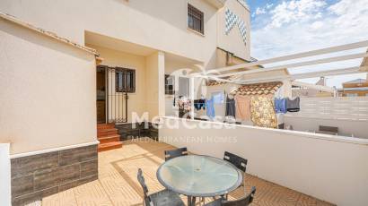 Resale - Townhouse -
Ciudad Quesada - Lo Marabú