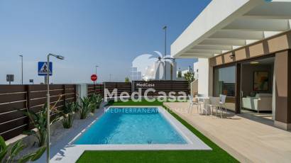 Obra nueva - Villa -
Golf Vistabella